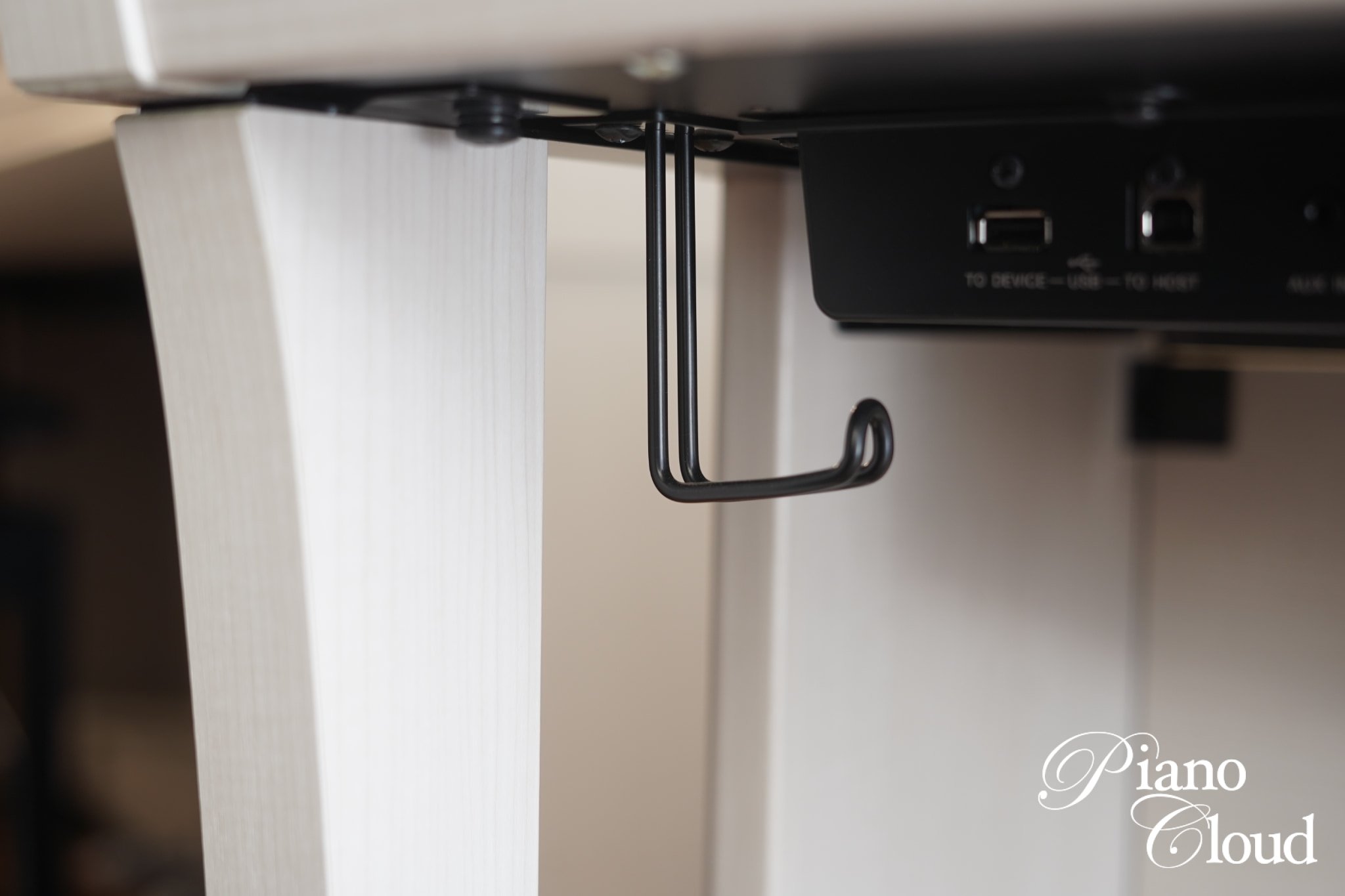 中古電子ピアノ CLP-875WB